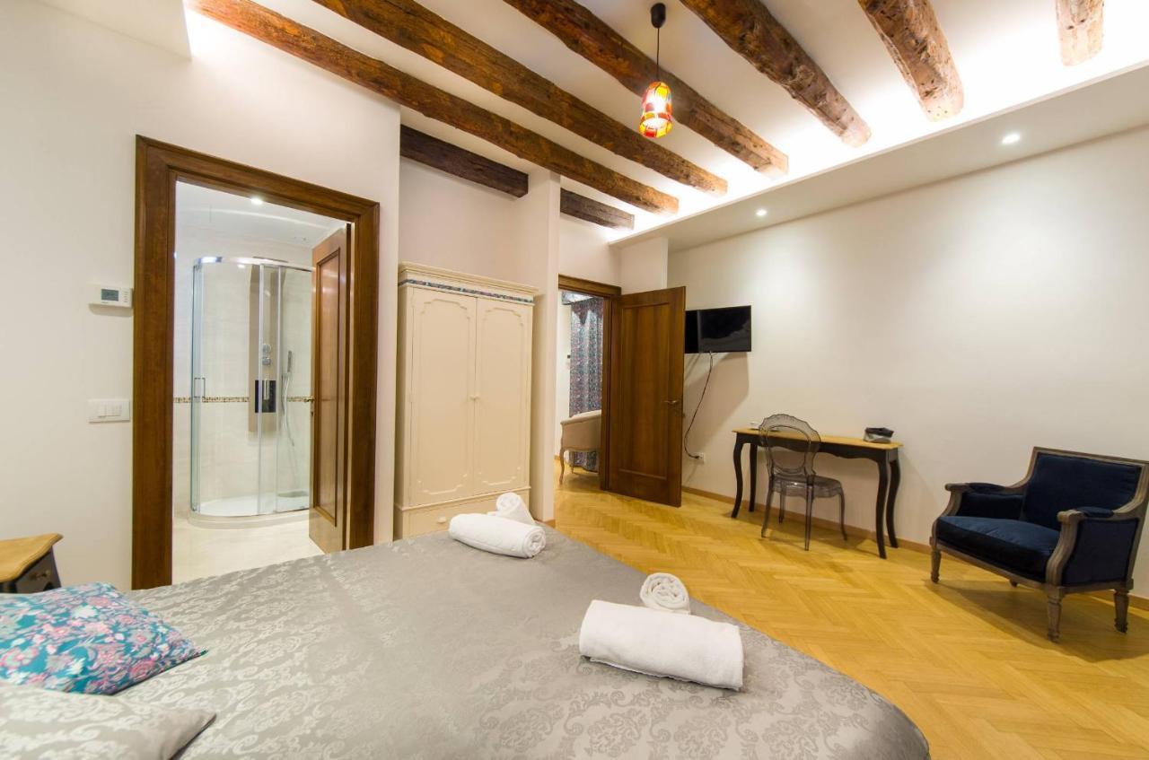 Residenza La Torretta Apartment Venesia Bagian luar foto