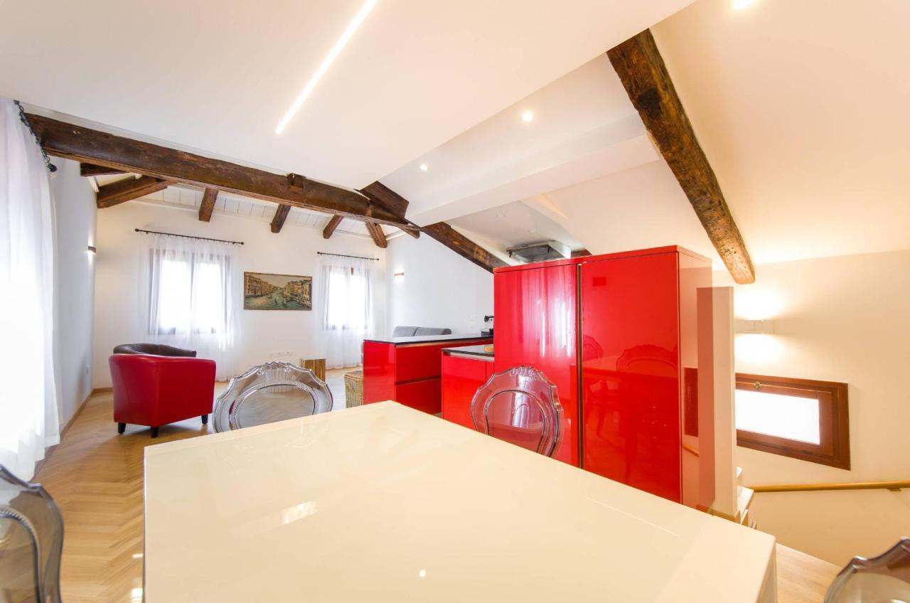 Residenza La Torretta Apartment Venesia Bagian luar foto