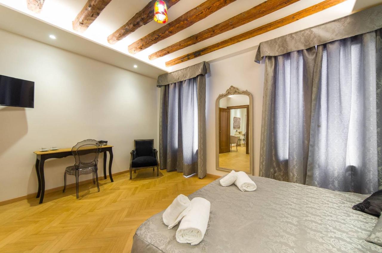 Residenza La Torretta Apartment Venesia Bagian luar foto