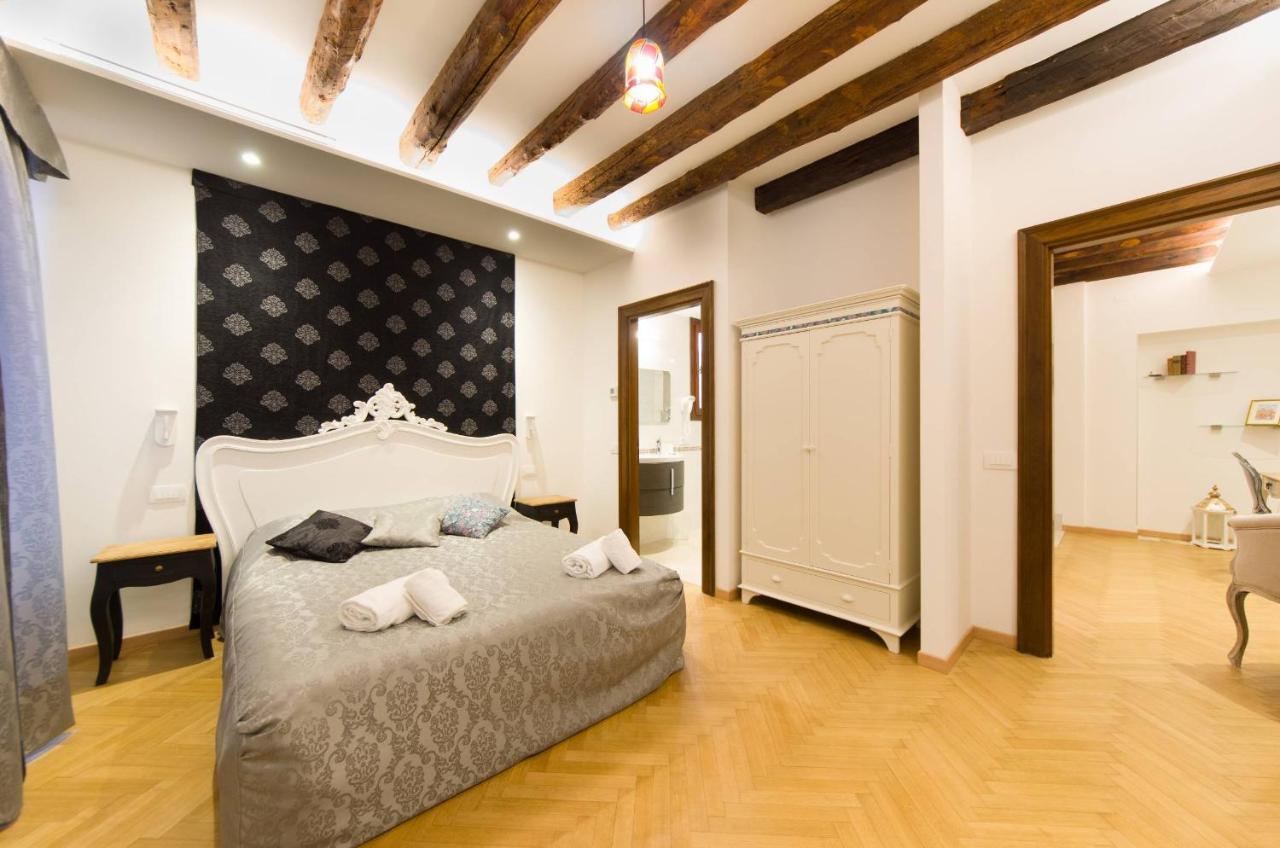 Residenza La Torretta Apartment Venesia Bagian luar foto